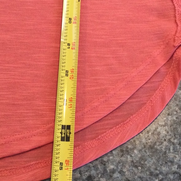 SUMMER SALE Mudd Lace Tee. Women’s size Small - Picture 6 of 9